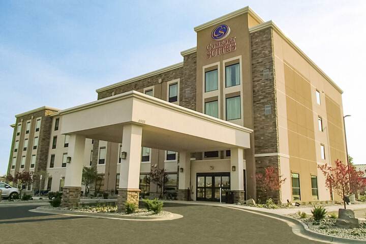 Hotel 2 of 35