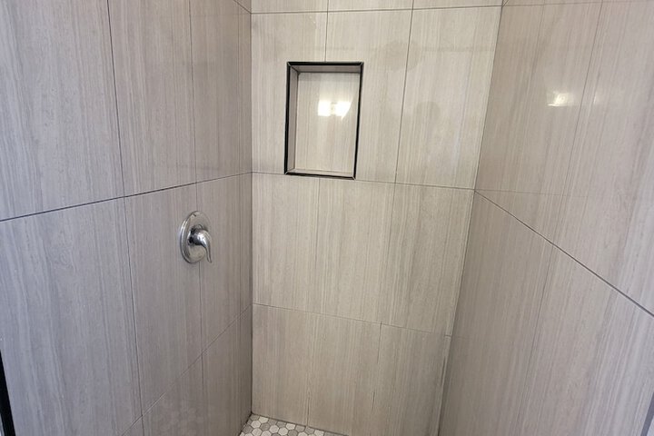 Room 28 of 51