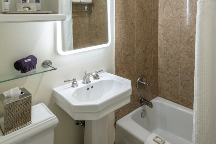 Collegian Hotel & Suites Trademark Collection by Wyndham