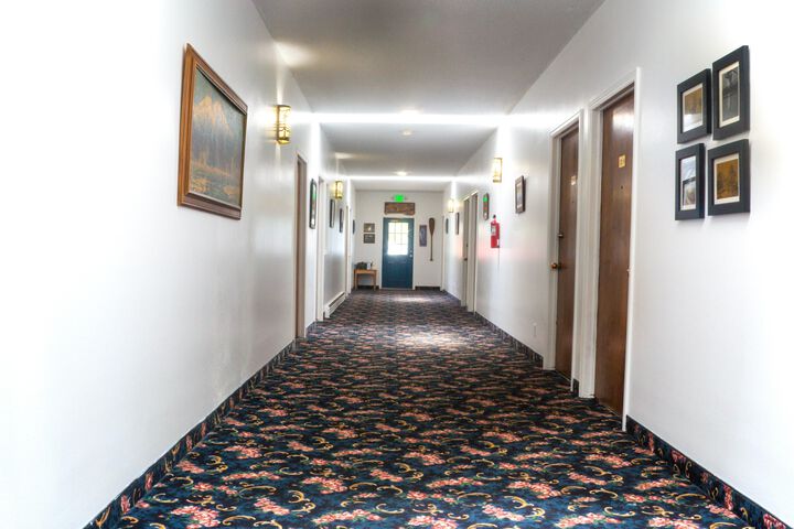 Riverwood Inn Hotel Premiere Double Queen Suite