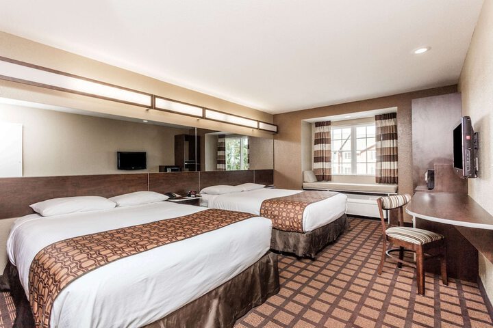 Room 16 of 23