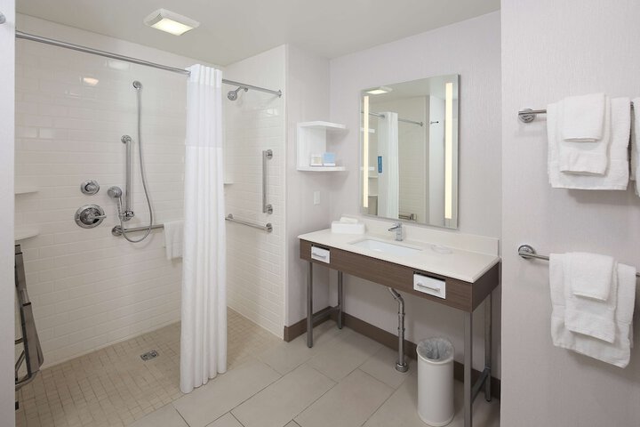Hampton Inn Holland