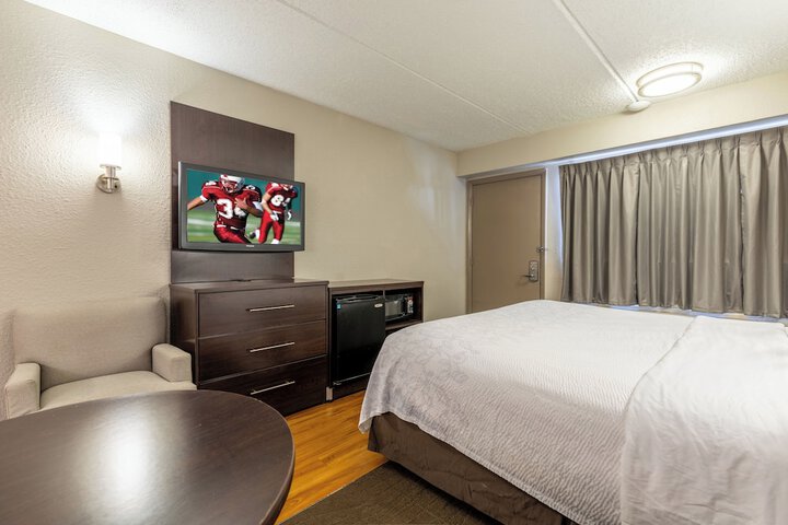Room 30 of 35