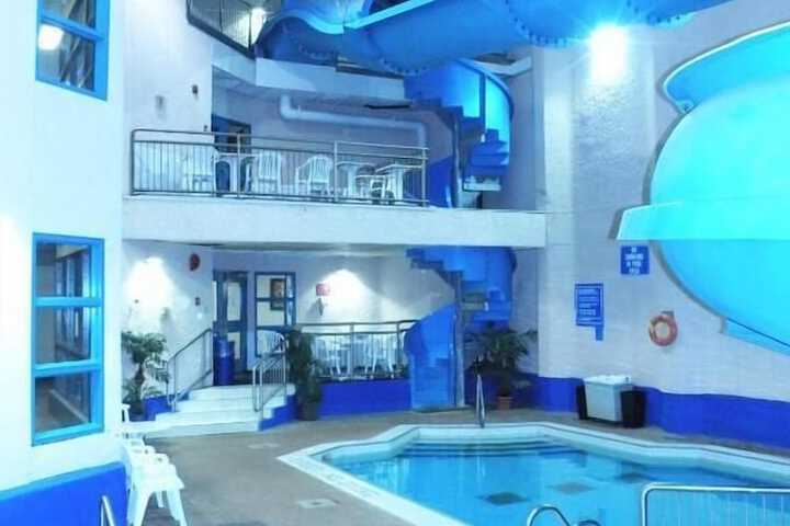 Travelodge by Wyndham Brandon