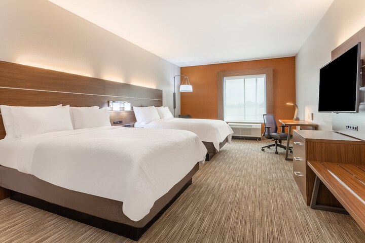 Room 13 of 42