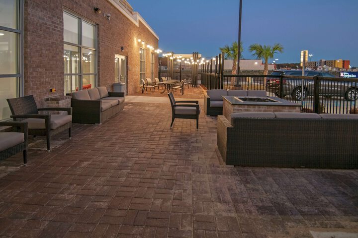 Terrace/Patio 61 of 63