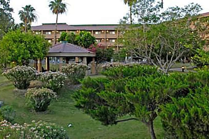 Hotel 4 of 27
