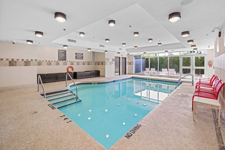 Holiday Inn Hotel & Suites Surrey East Cloverdale by IHG
