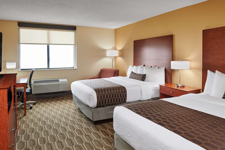 Room 14 of 22