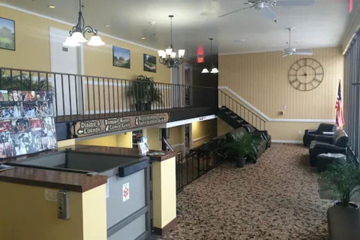 Candlestone Resort