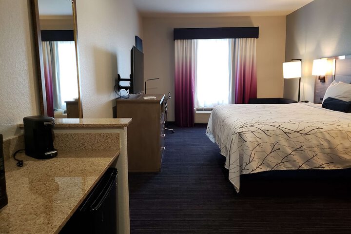 Room 6 of 31