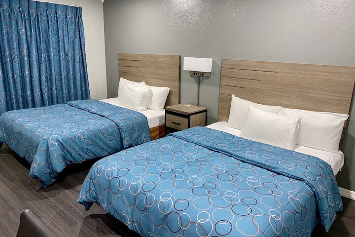 Budget Host Inn