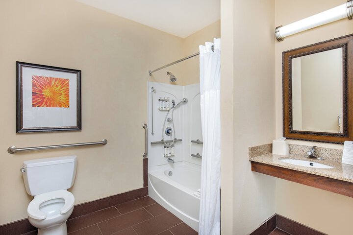 Staybridge Suites Oak Ridge by IHG