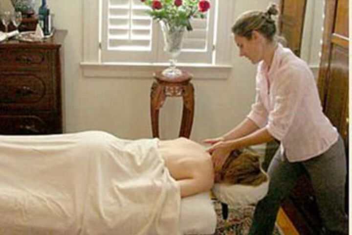 Fuquay Mineral Spring Inn & Garden