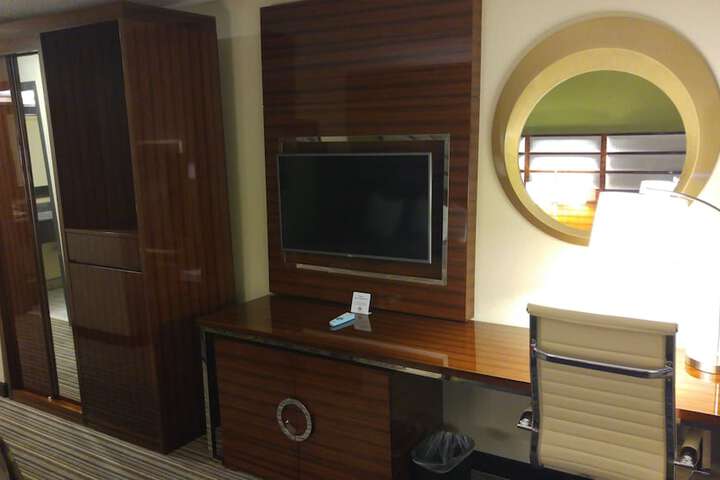Super 8 by Wyndham Copley Akron