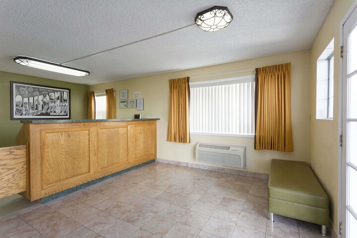 Hotel Interior 13 of 39