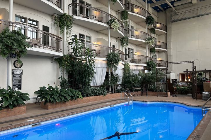 Pool 21 of 83