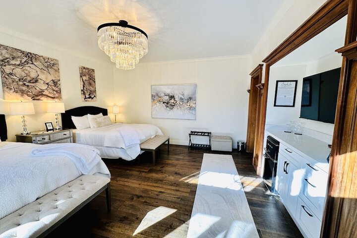 Bespoke Inn Flagstaff