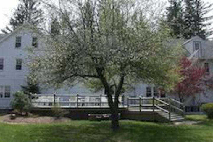 Mountaintop Lodge at Lake Naomi