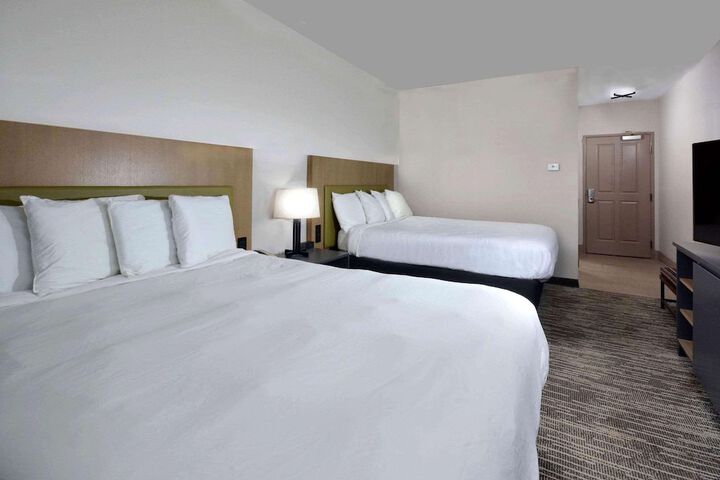 Country Inn & Suites by Radisson Asheville West near Biltmore