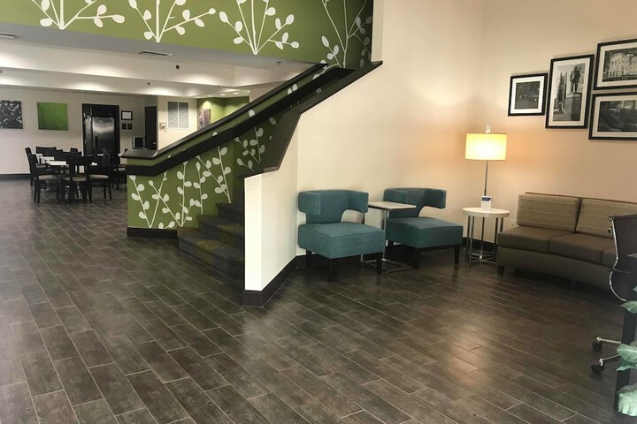 Hotel Interior 25 of 86