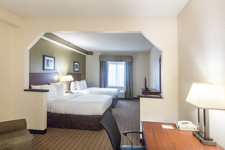 Room 12 of 23
