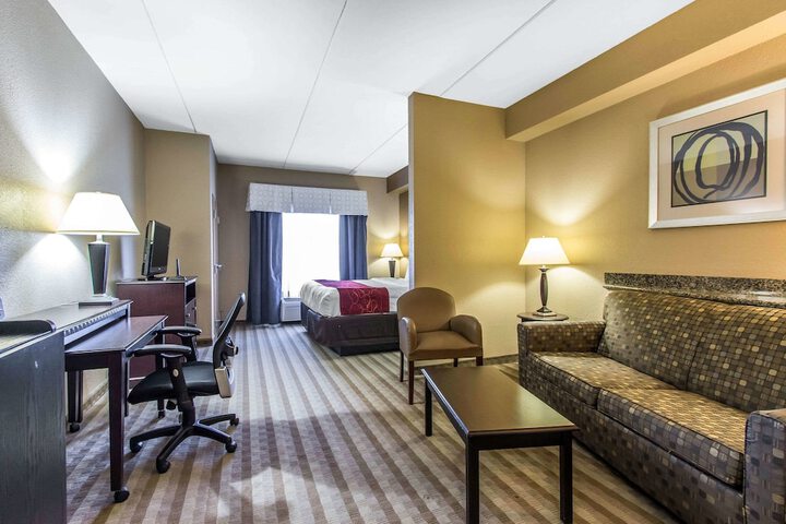 Room 6 of 23