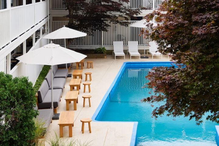 Parker Beach Lodge