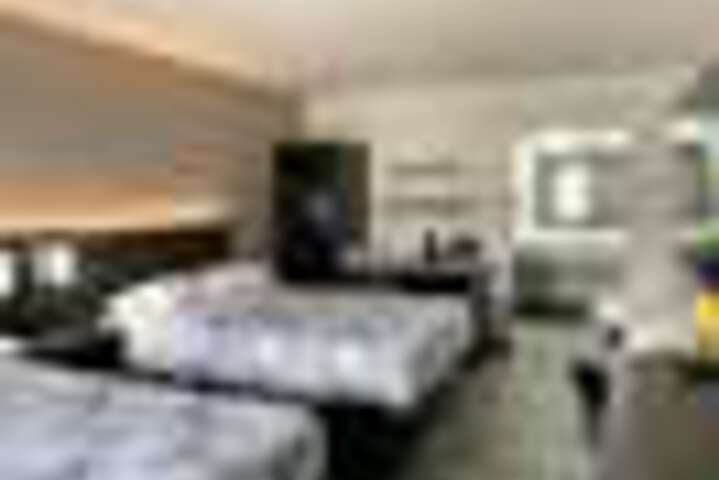 Room 62 of 100