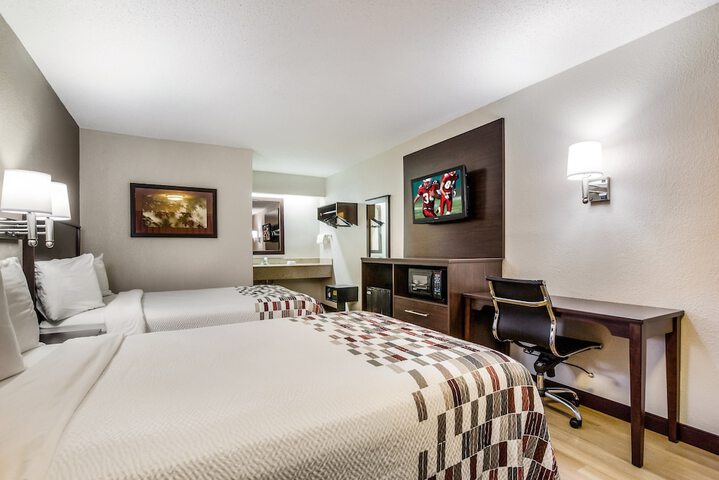 Room 15 of 26