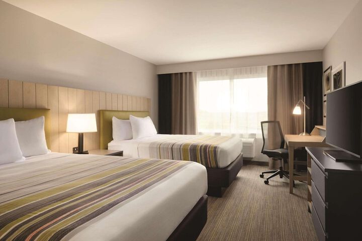Country Inn & Suites by Radisson Ft. Atkinson, WI