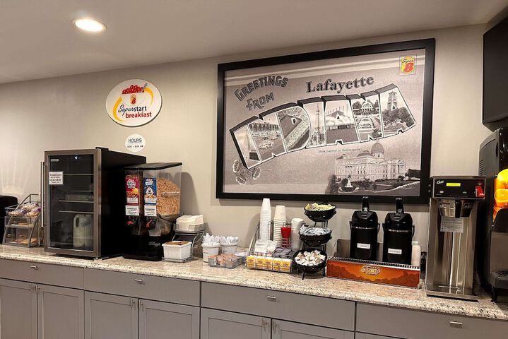 Super 8 by Wyndham Lafayette / Purdue Area