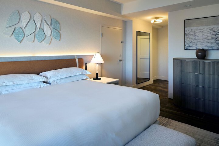 Hilton San Diego Bayfront