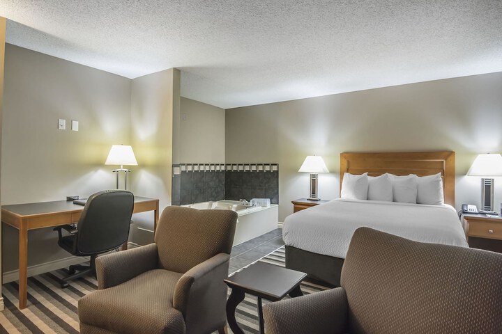 Room 44 of 62