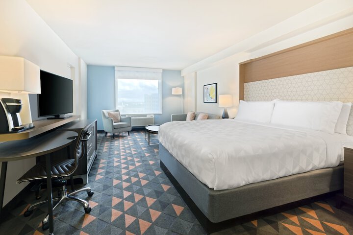 Room 50 of 100