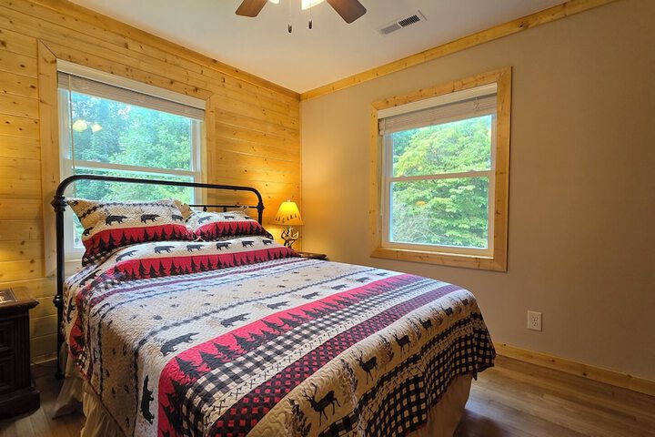 Yellow Creek Cabin