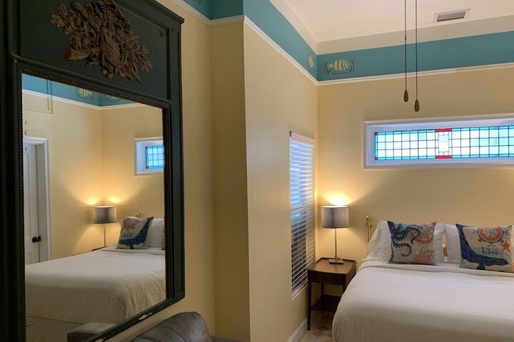 Room 49 of 71