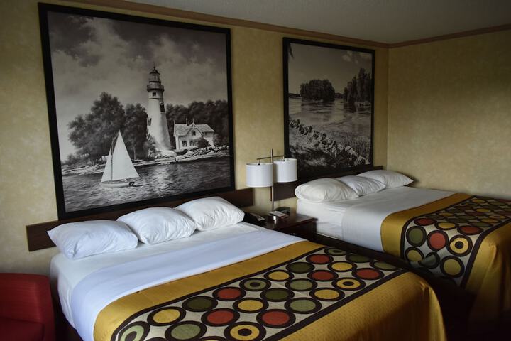 Room 15 of 29