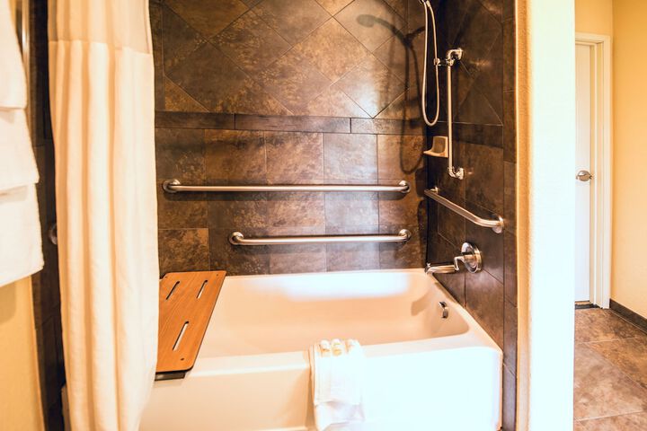 La Quinta Inn & Suites by Wyndham Marble Falls