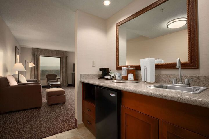 Room 16 of 29