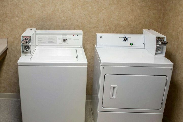 Comfort Suites Portland Southwest