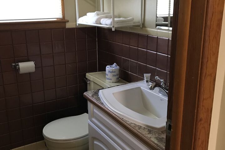Room 11 of 52