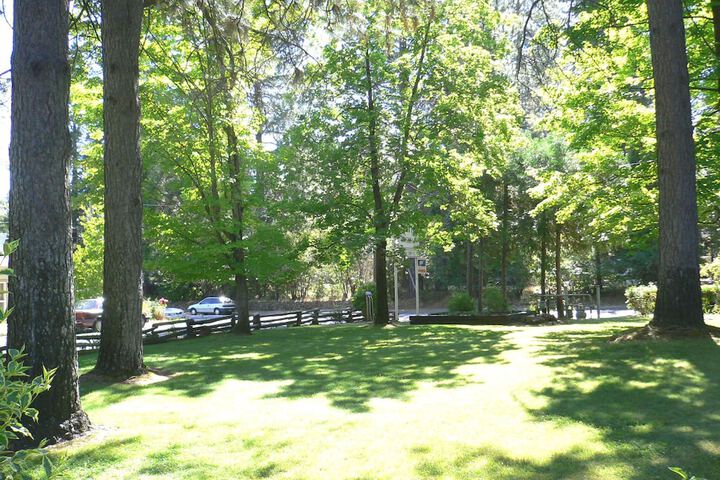 Property Grounds 29 of 29