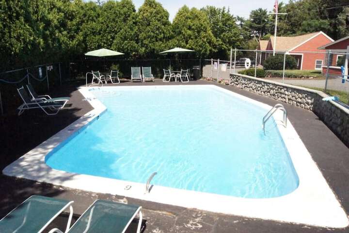 Pool 8 of 39