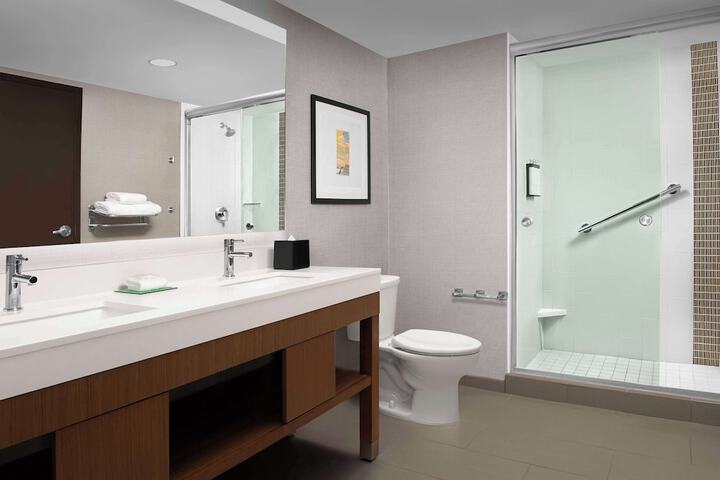 Hyatt Place Boulder / Pearl Street