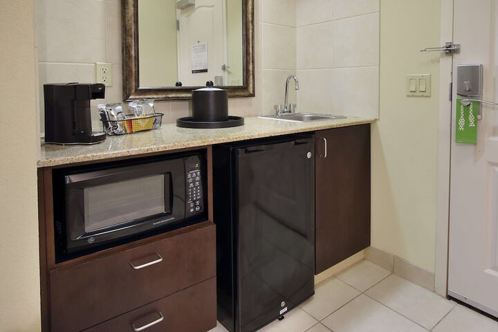 Hampton Inn & Suites Conroe - I-45 North