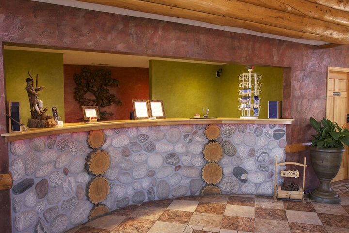 Hotel Interior 17 of 112