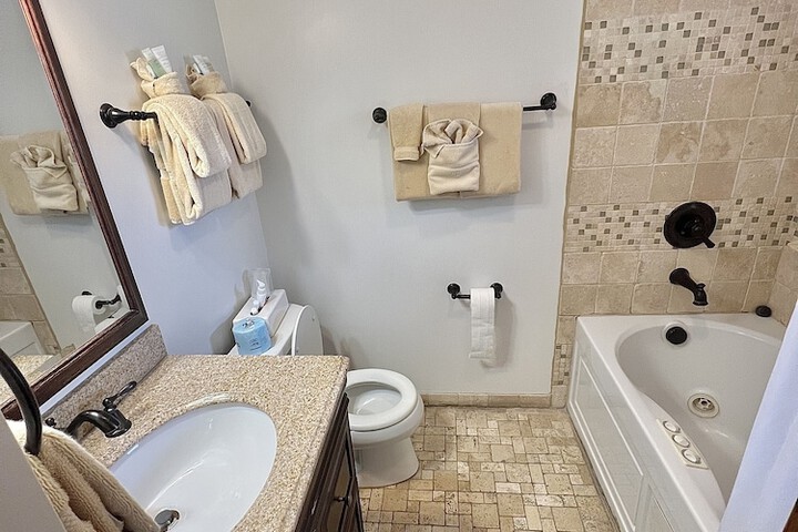 Room 169 of 191
