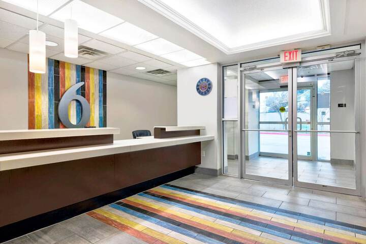 Motel 6 Marble Falls TX