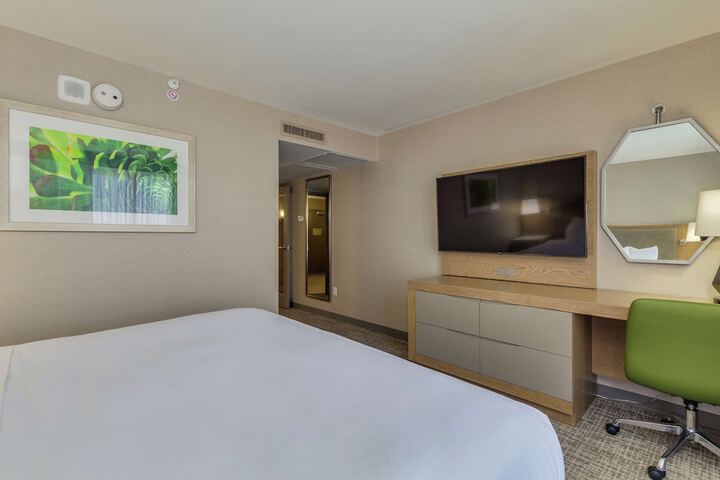 Room 11 of 56